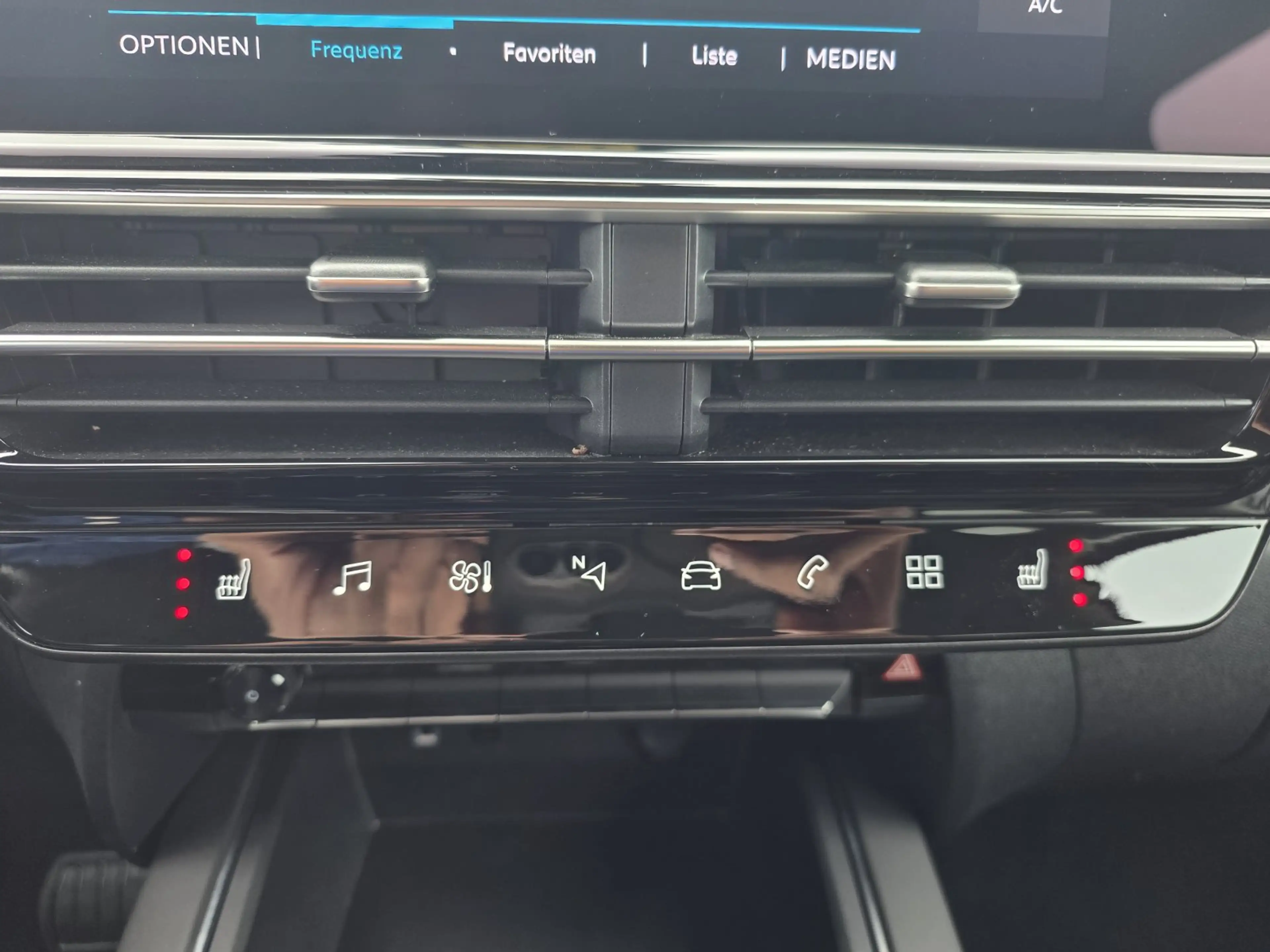 Citroen C5 Aircross Max Hybrid E-DSC6/KLIMA-AT/NAVI/SHZ/PDC V — photo 14