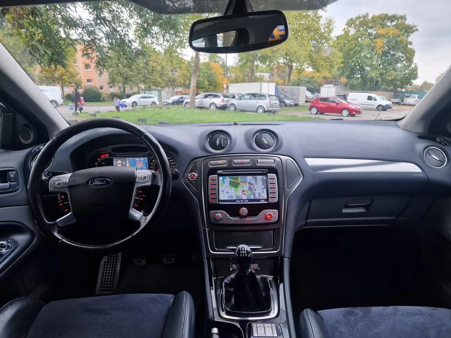 Ford Mondeo Lim. Titanium X   Navigation Silber - 2