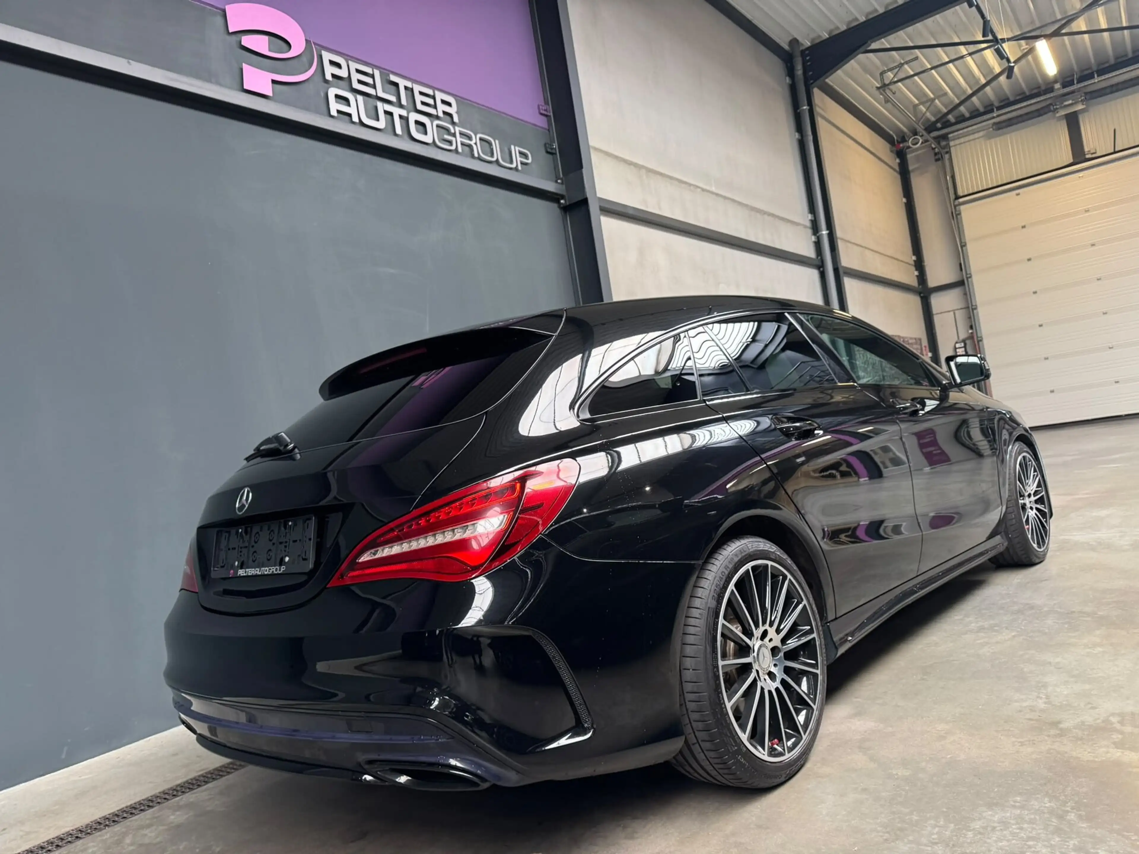 Mercedes-Benz CLA 180 Benzine Automaat GPS Camera — photo 4