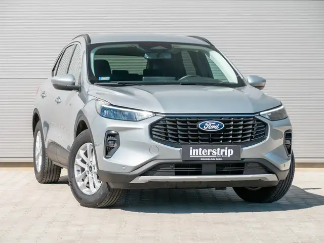 Ford Kuga view 3