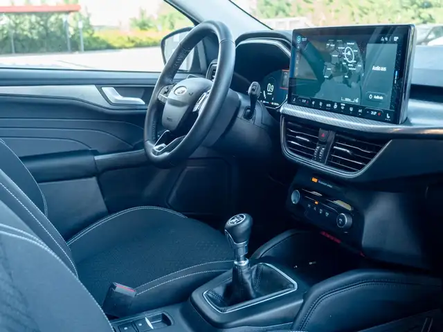 Ford Kuga view 15