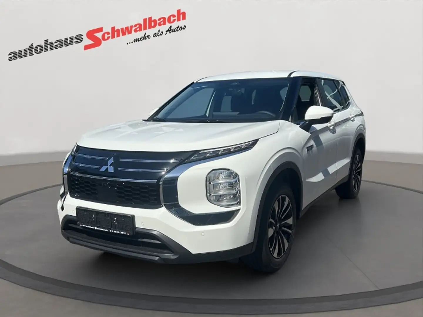 Mitsubishi Outlander 2.4L PHEV BASIS Weiß - 2
