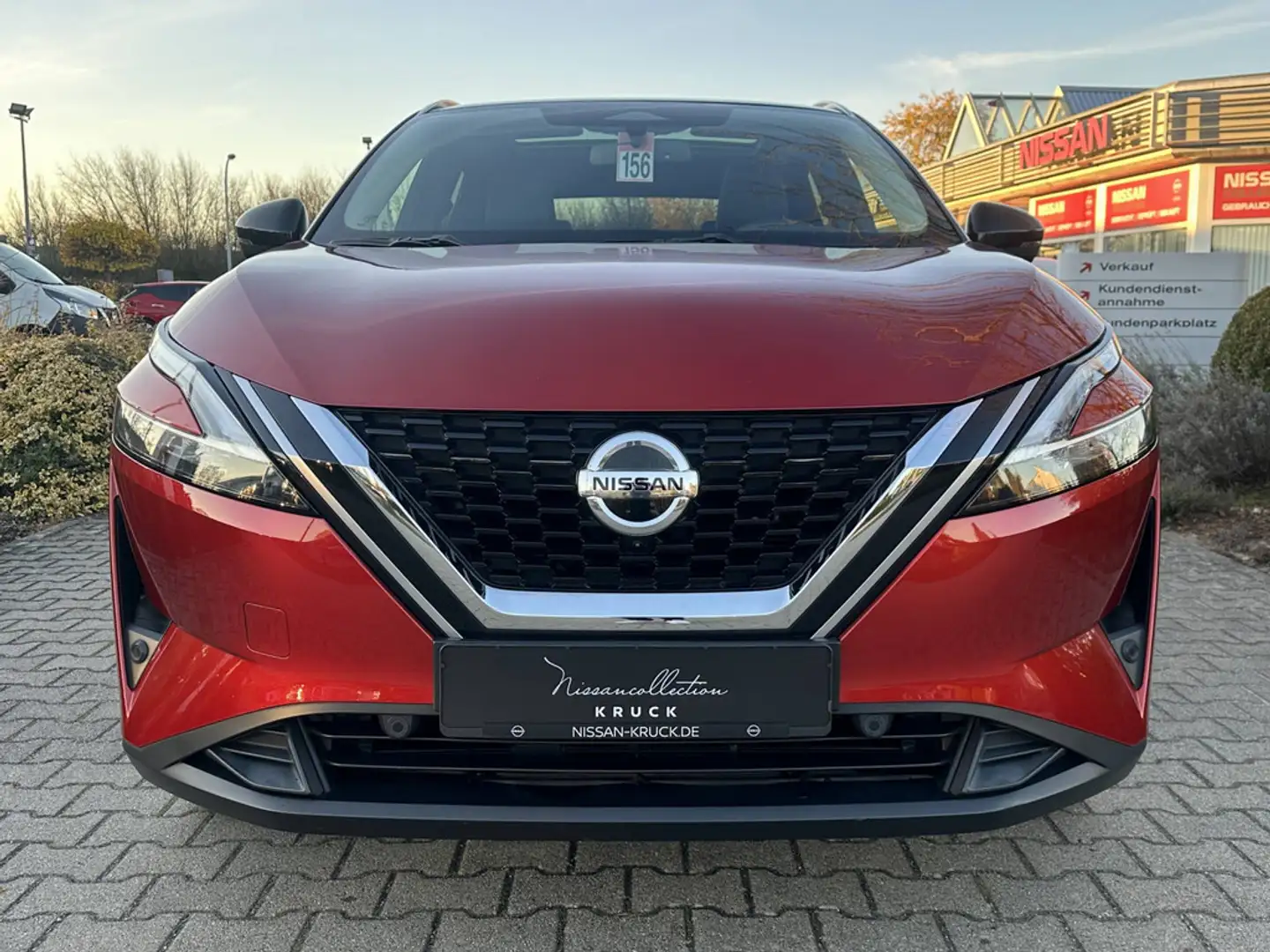 Nissan Qashqai 1.3 DIG-T MHEV 158 PS Xtronic 4x2 N-Connecta Business Design T Rot - 2