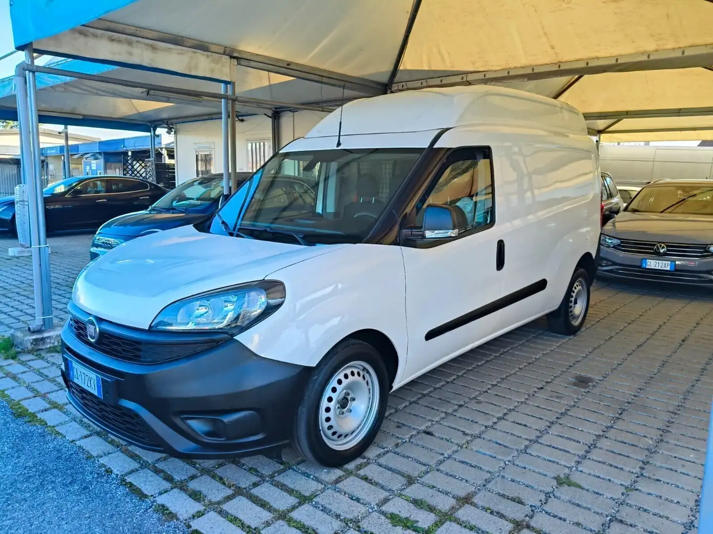 Fiat Doblo Doblò 1.6 MJT 105CV S&S PL-TA Cargo Maxi XL Busin Blanc - 1