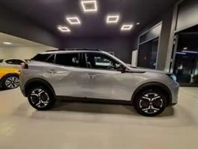 Peugeot 2008 view 7
