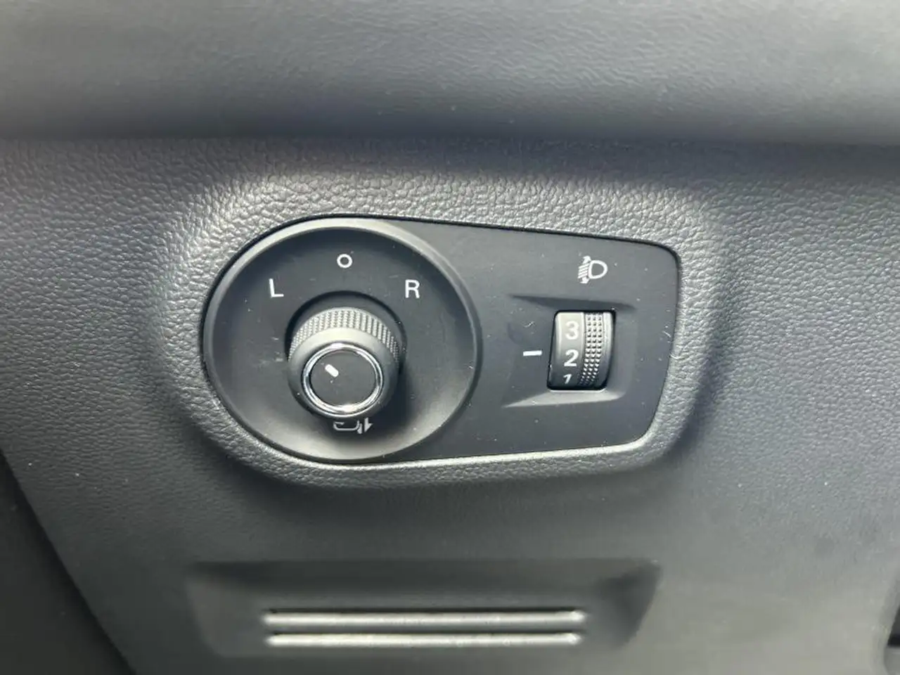MG ZS 1.5 VTi tech Comfort SUPER-OFFERTA, миниатюра 16