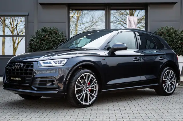 Audi Q5 2.0 TFSI quattro Launch Edition