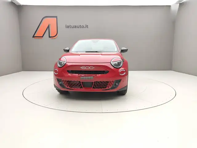 Fiat 600 view 2