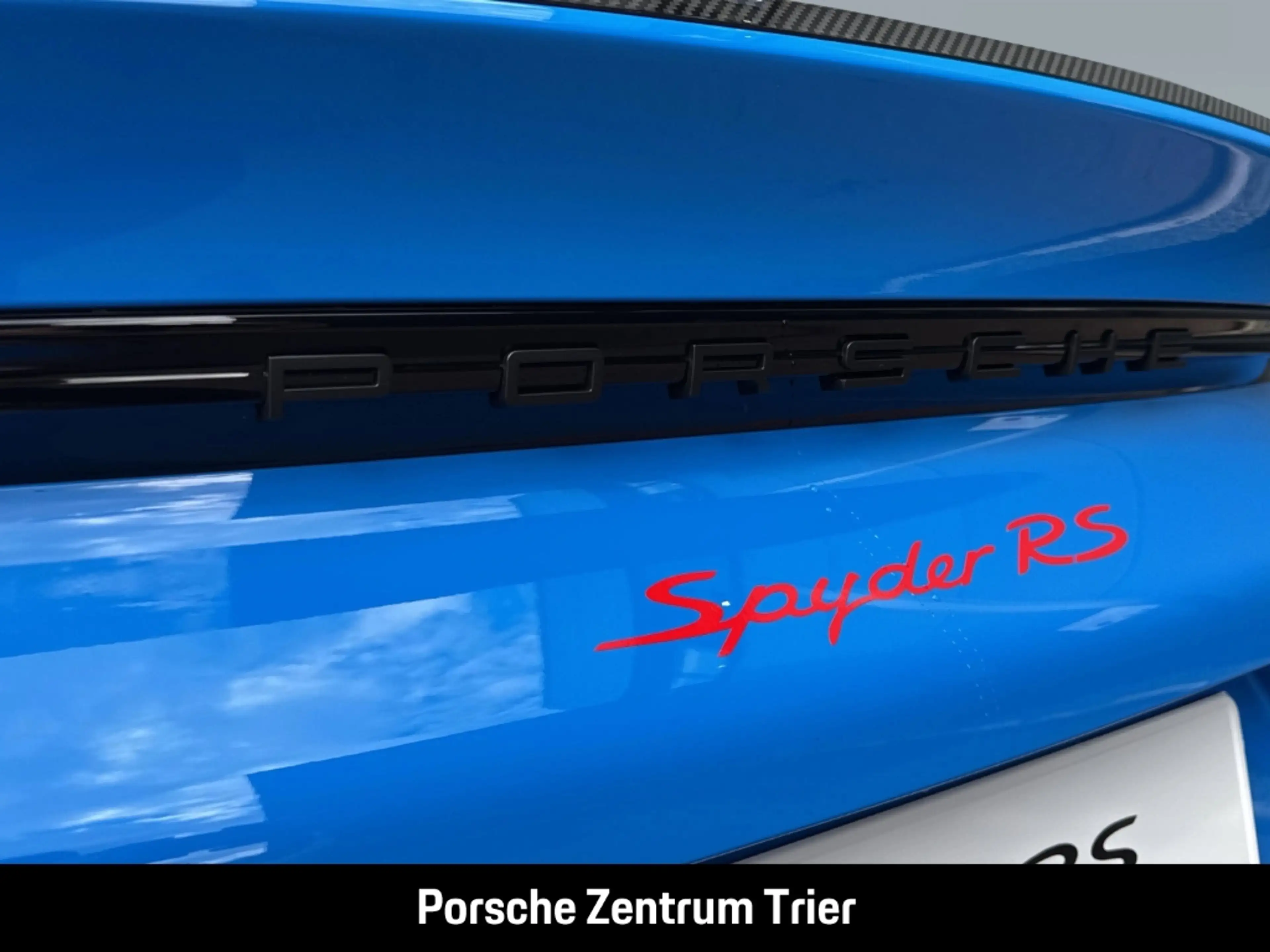 Porsche 718 Spyder RS Weissach-Paket Liftsystem-VA — photo 13