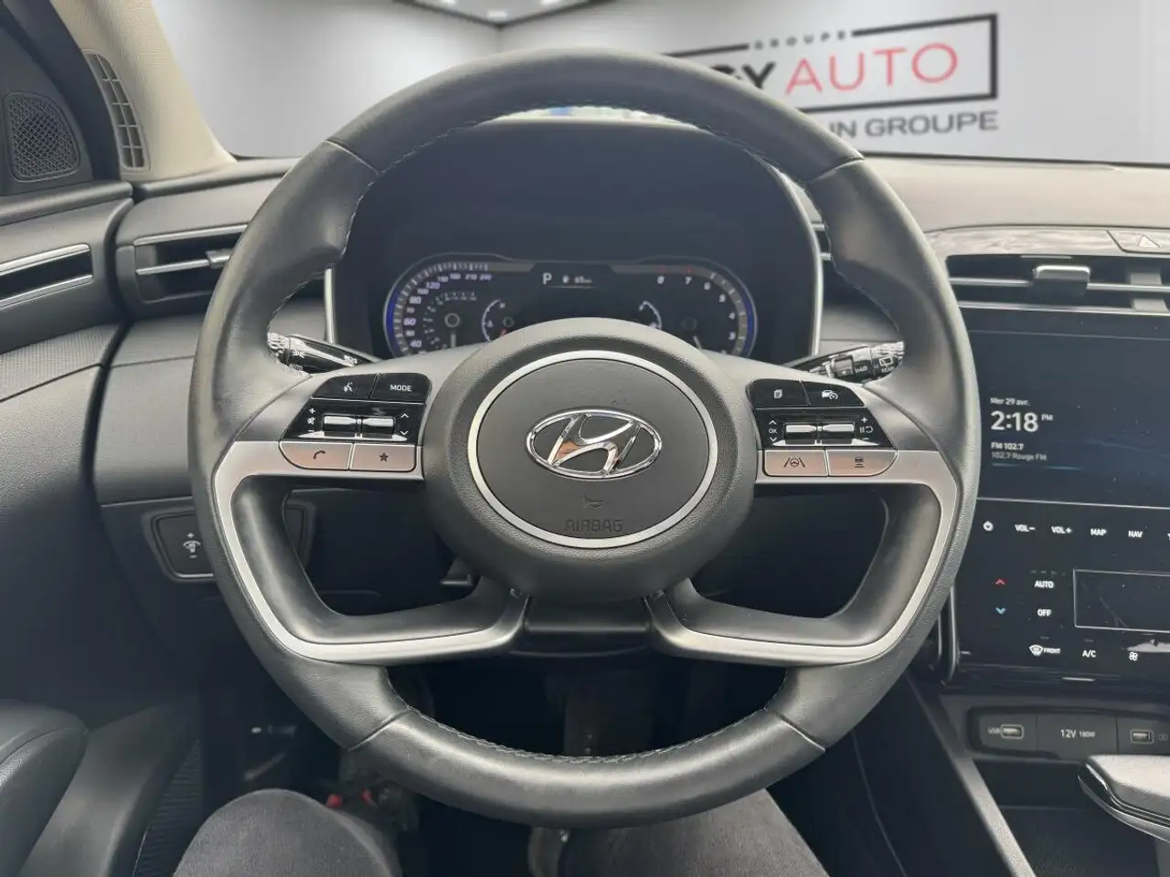 Hyundai TUCSON снимка Hyundai TUCSON