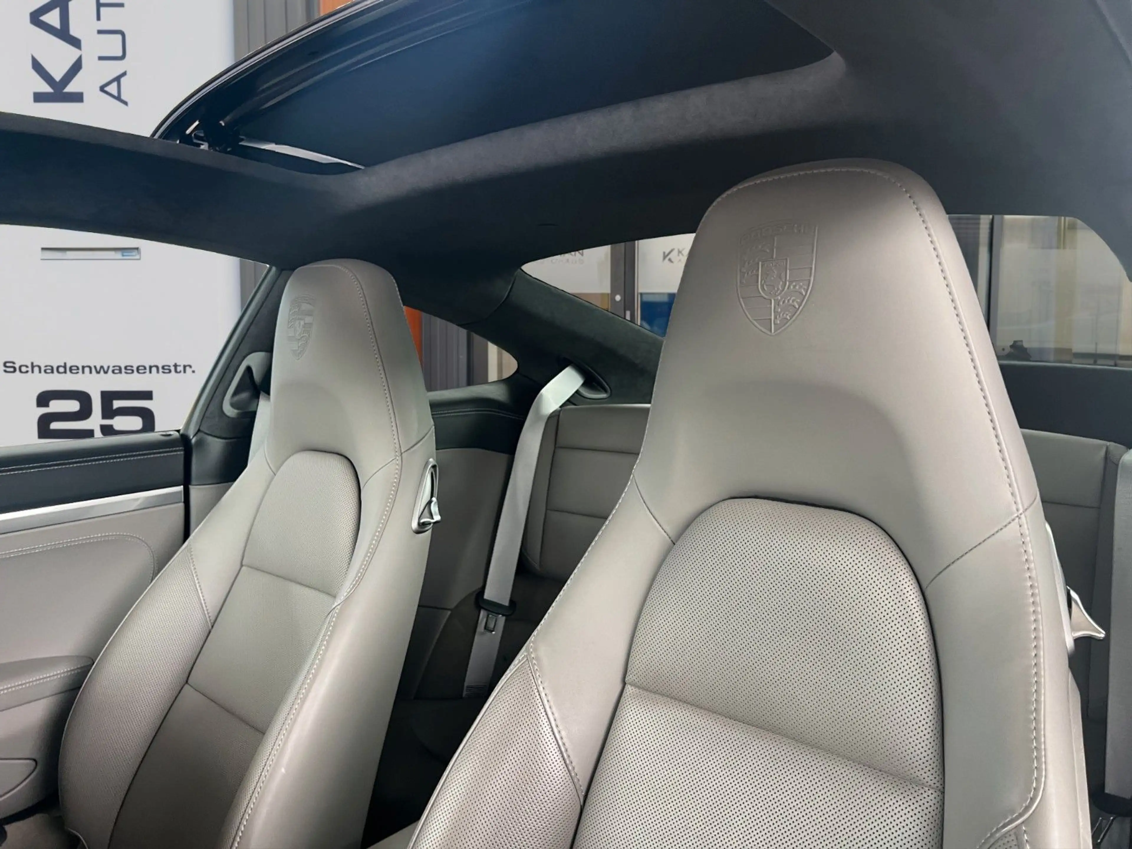 Porsche 911 Carrera 4S Sitz Belüft. Approved 09/27 — photo 6