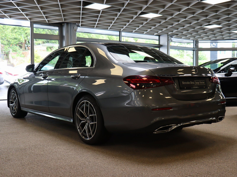 Mercedes-Benz E 400 d AMG 4M AMG Pano/Fahrassi/AHK/MBUX/LED — photo 7