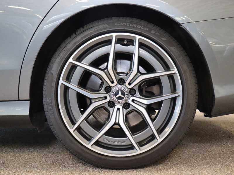 Mercedes-Benz E 400 d AMG 4M AMG Pano/Fahrassi/AHK/MBUX/LED — photo 8