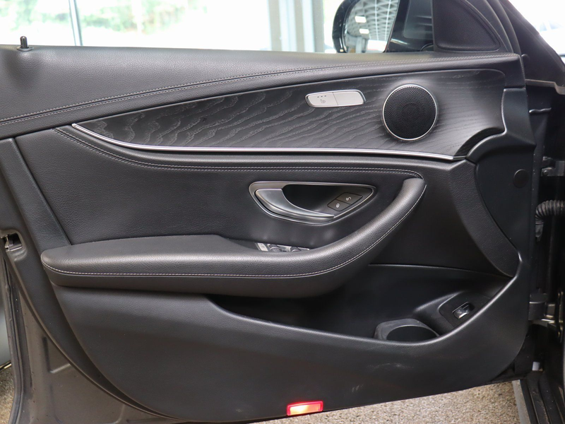 Mercedes-Benz E 400 d AMG 4M AMG Pano/Fahrassi/AHK/MBUX/LED — photo 10