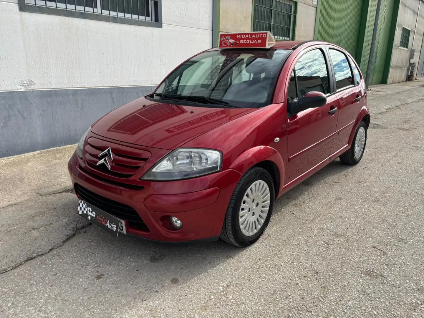 Citroen C3 1.4HDI Exclusive Rot - 1