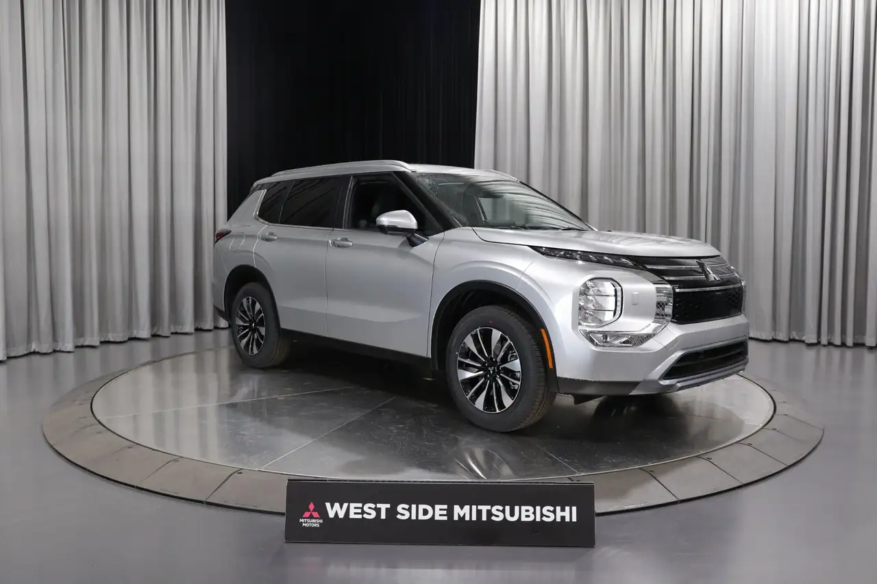 2026 Mitsubishi Outlander