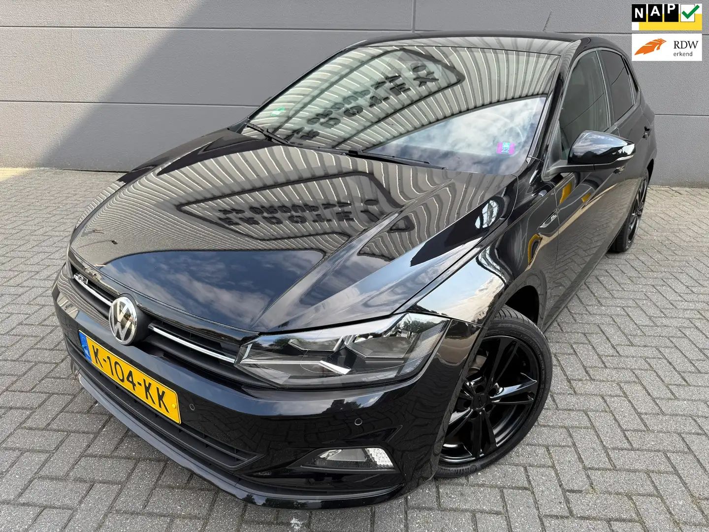 Volkswagen Polo 1.0 TSI R-LINE Business*CRUISE*APK*NAP*NAVI*CARPLY Noir - 1