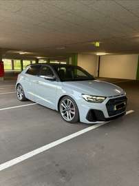 40 TFSI Sportback S tronic line