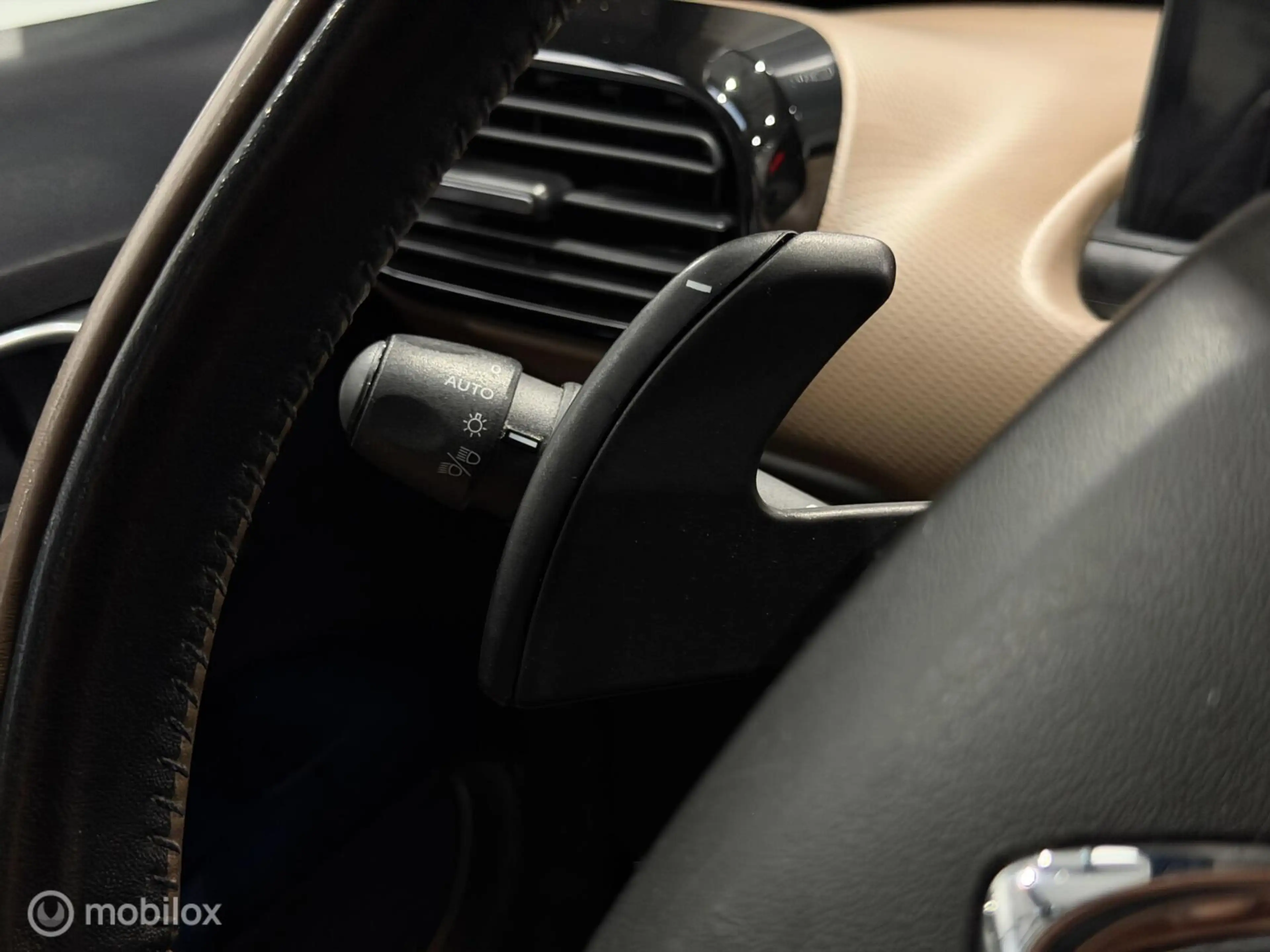 Citroen C4 Cactus 1.2 PureTech Business — photo 49