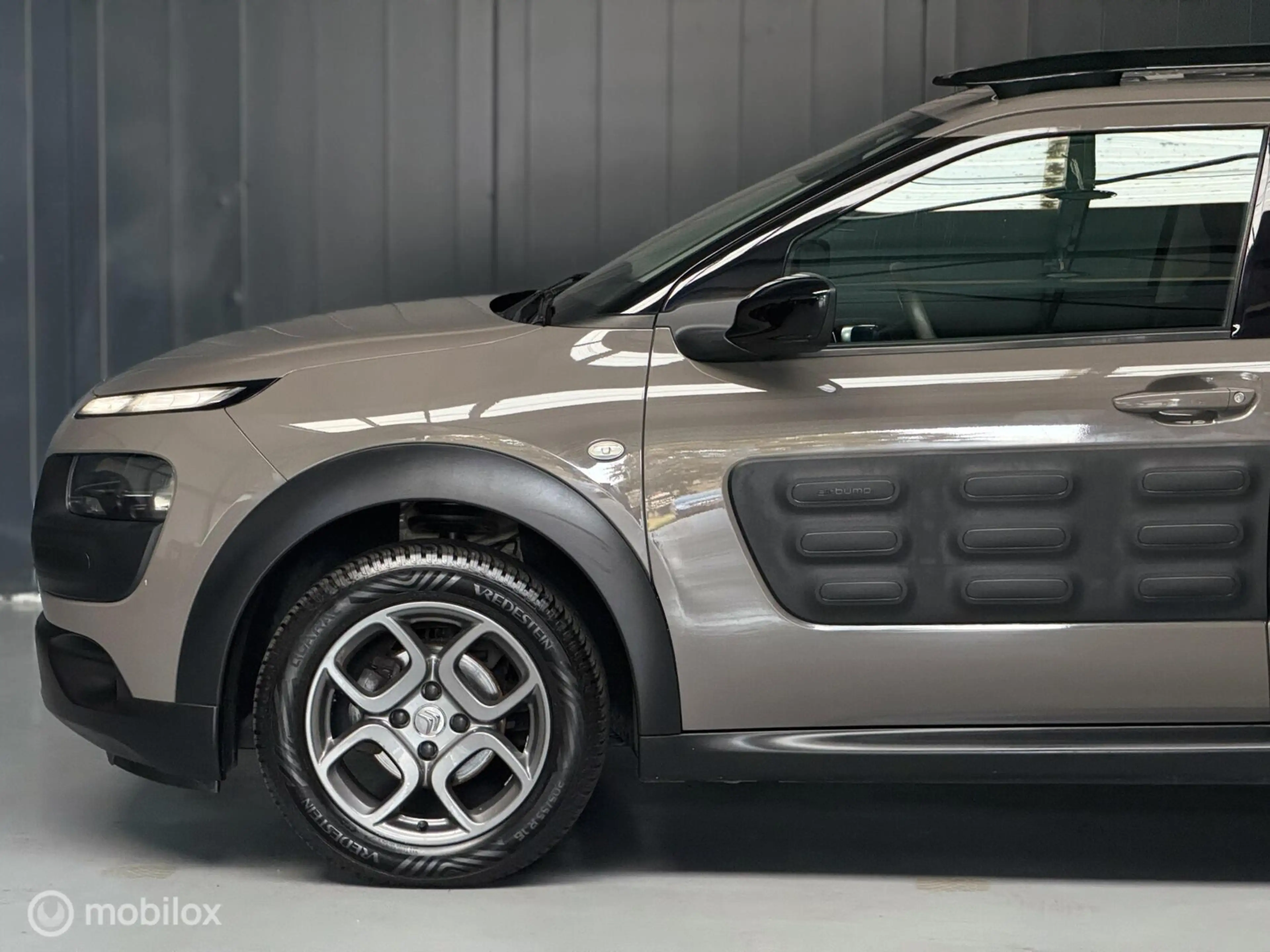Citroen C4 Cactus 1.2 PureTech Business — photo 17