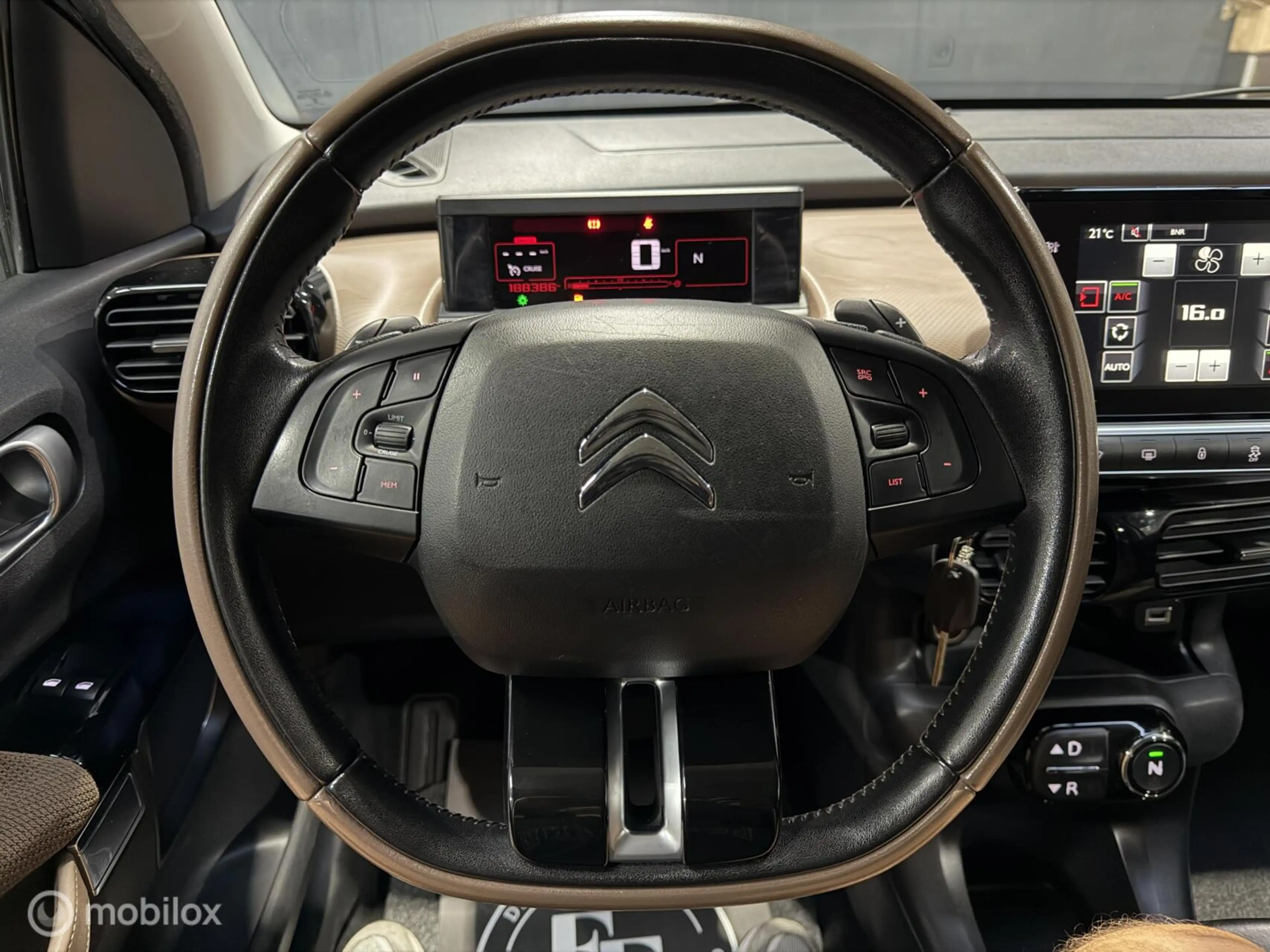 Citroen C4 Cactus 1.2 PureTech Business — photo 46
