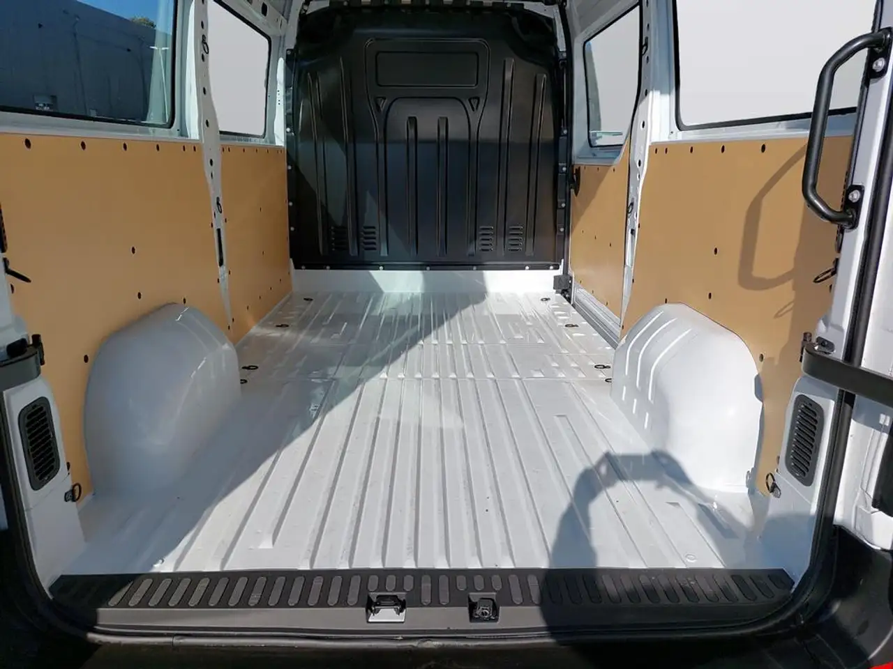 Renault Master verglast L2H2 HKa 3,5 Komfort 6