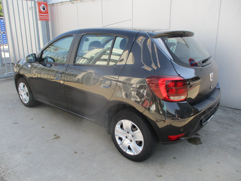 Dacia Sandero Laureate — photo 4