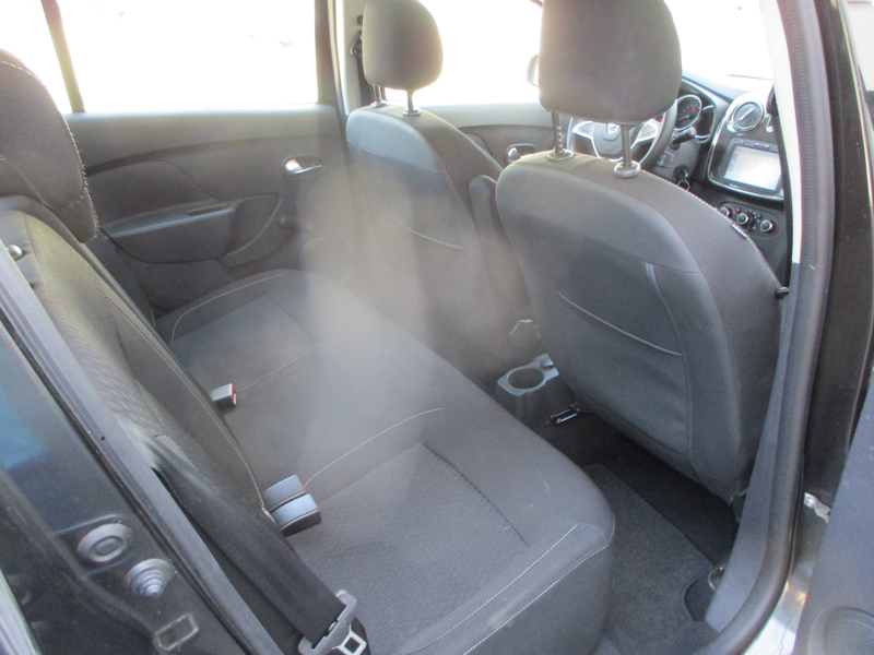Dacia Sandero Laureate — photo 7