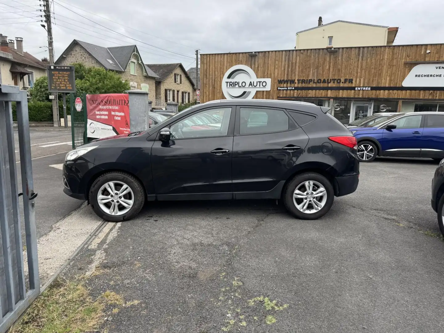 Hyundai iX35 1.7 CRDI FAP - 115 Pack Edition clim + radar AR Noir - 2