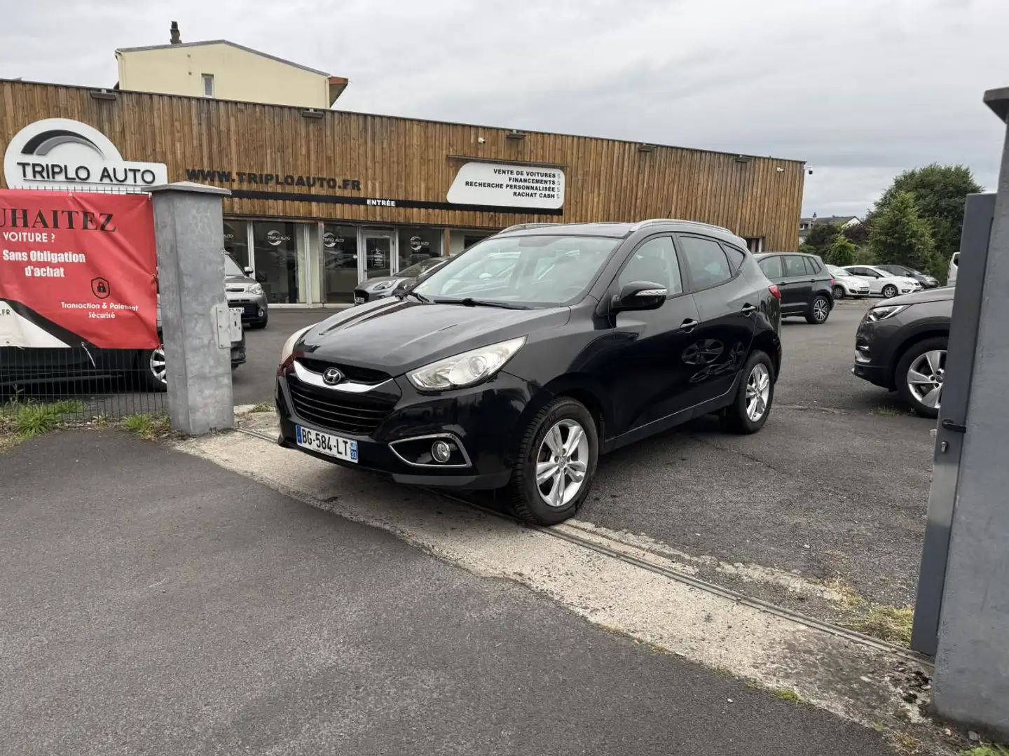 Hyundai iX35 1.7 CRDI FAP - 115 Pack Edition clim + radar AR Noir - 1