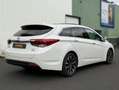 Hyundai i40 SW 1.7 CRDI 140 BLUEDRIVE EXECUTIVE DCT BVA TOIT OUVRANT SIEGES VENTILLES Weiß - thumbnail 2