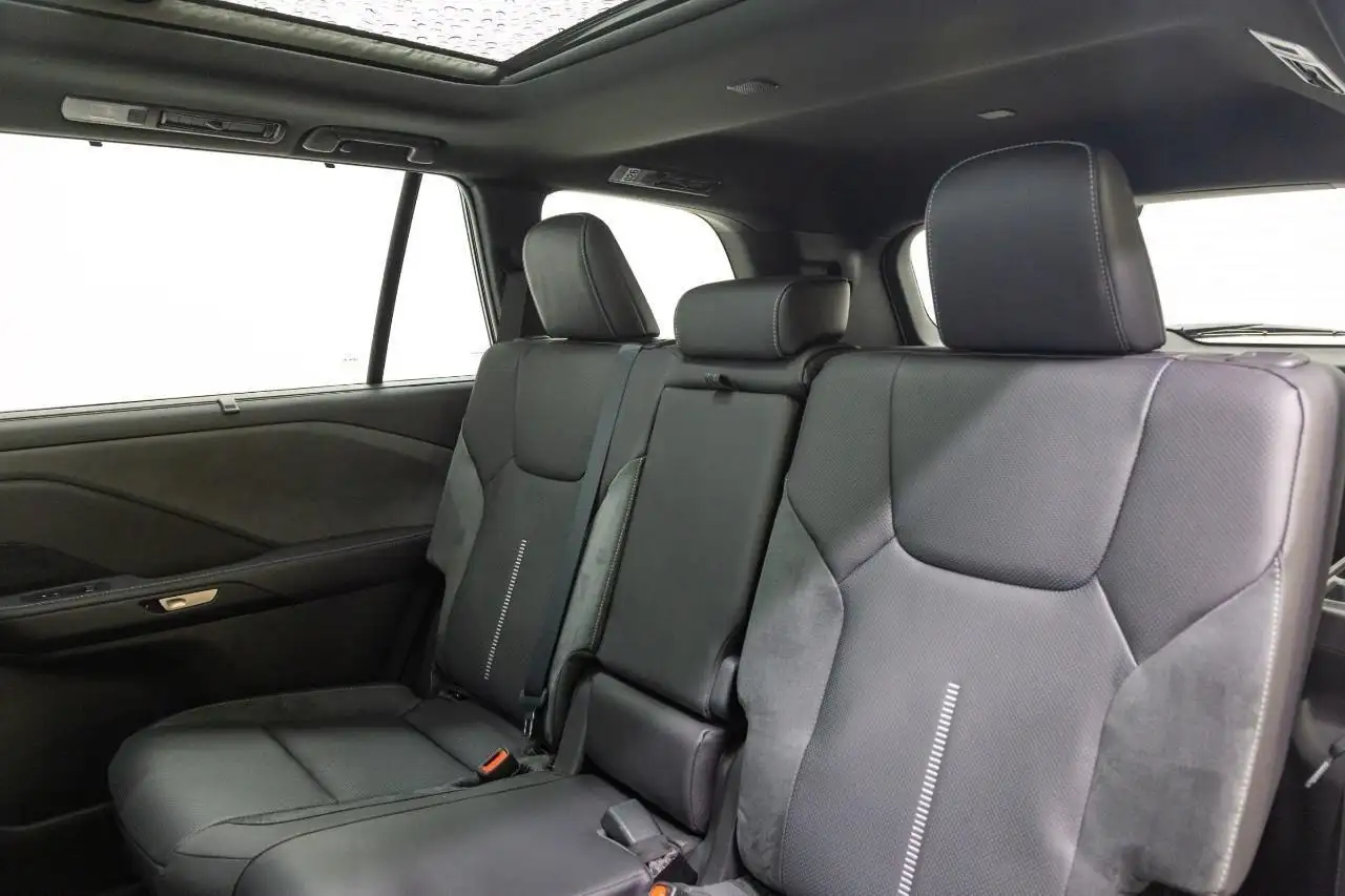 Lexus TX 350 снимка Lexus TX 350