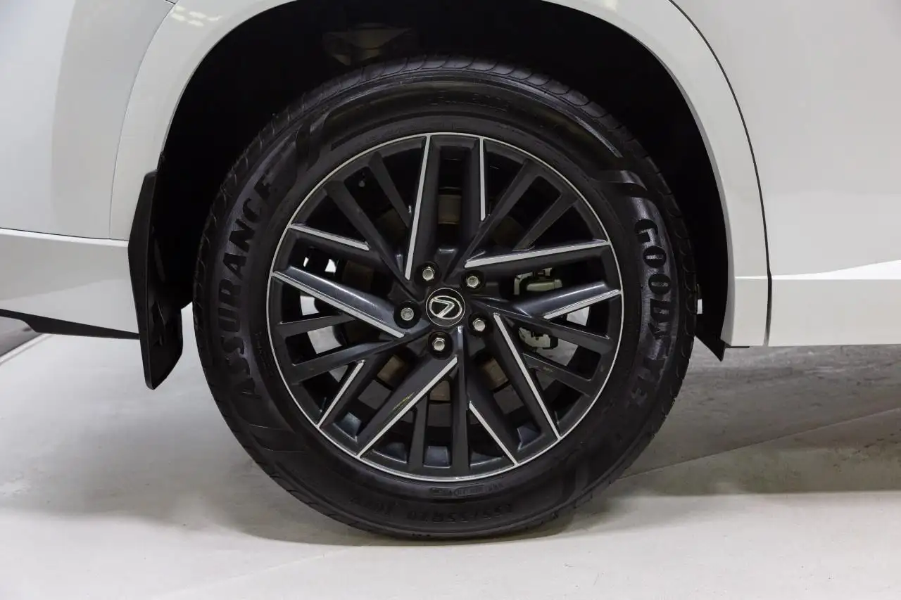 Lexus TX 350 снимка Lexus TX 350