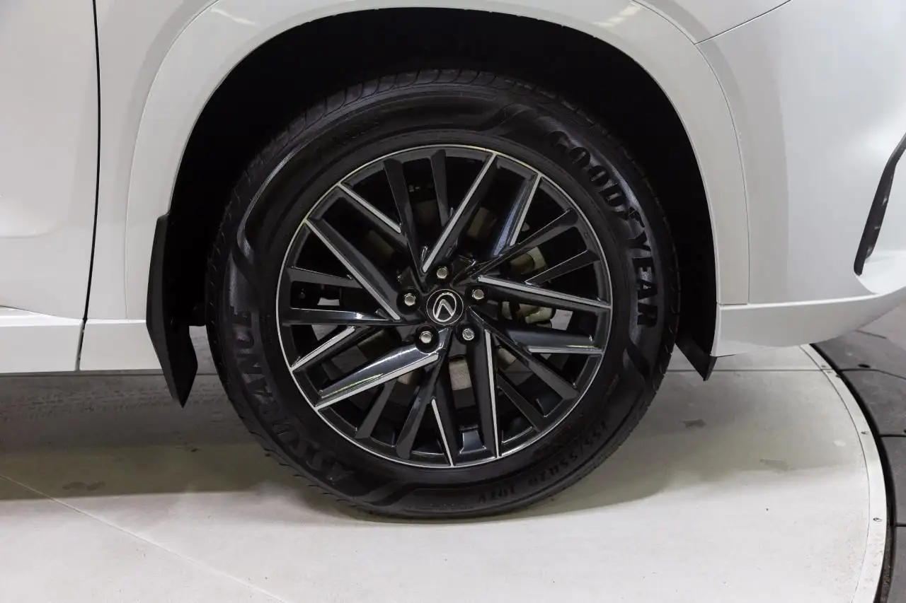 Lexus TX 350 снимка Lexus TX 350
