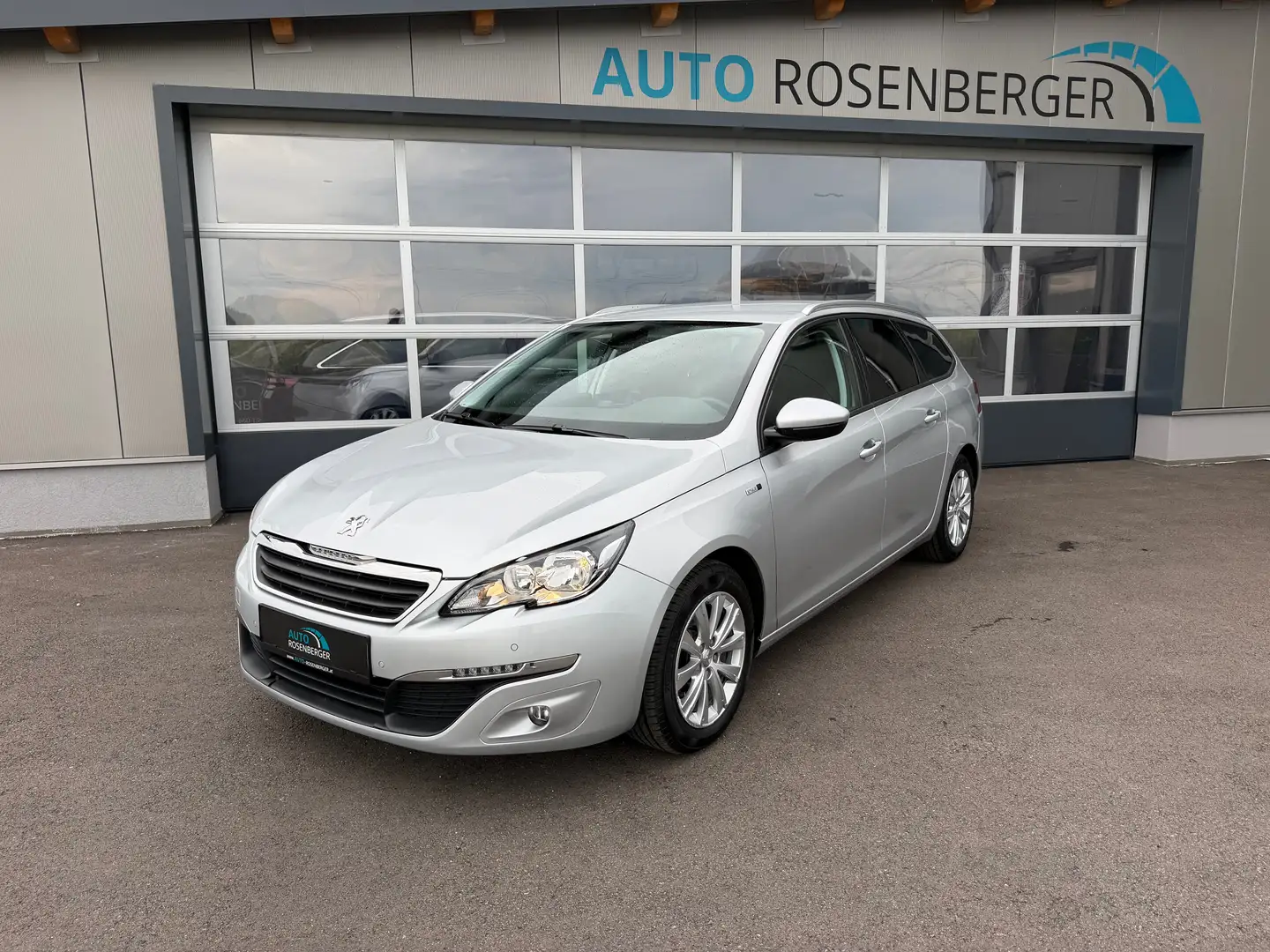 Peugeot 308 Style*SHZ*PDC*RFK*Tempomat*AppleCarPlay*8-fach*uvm Grau - 1