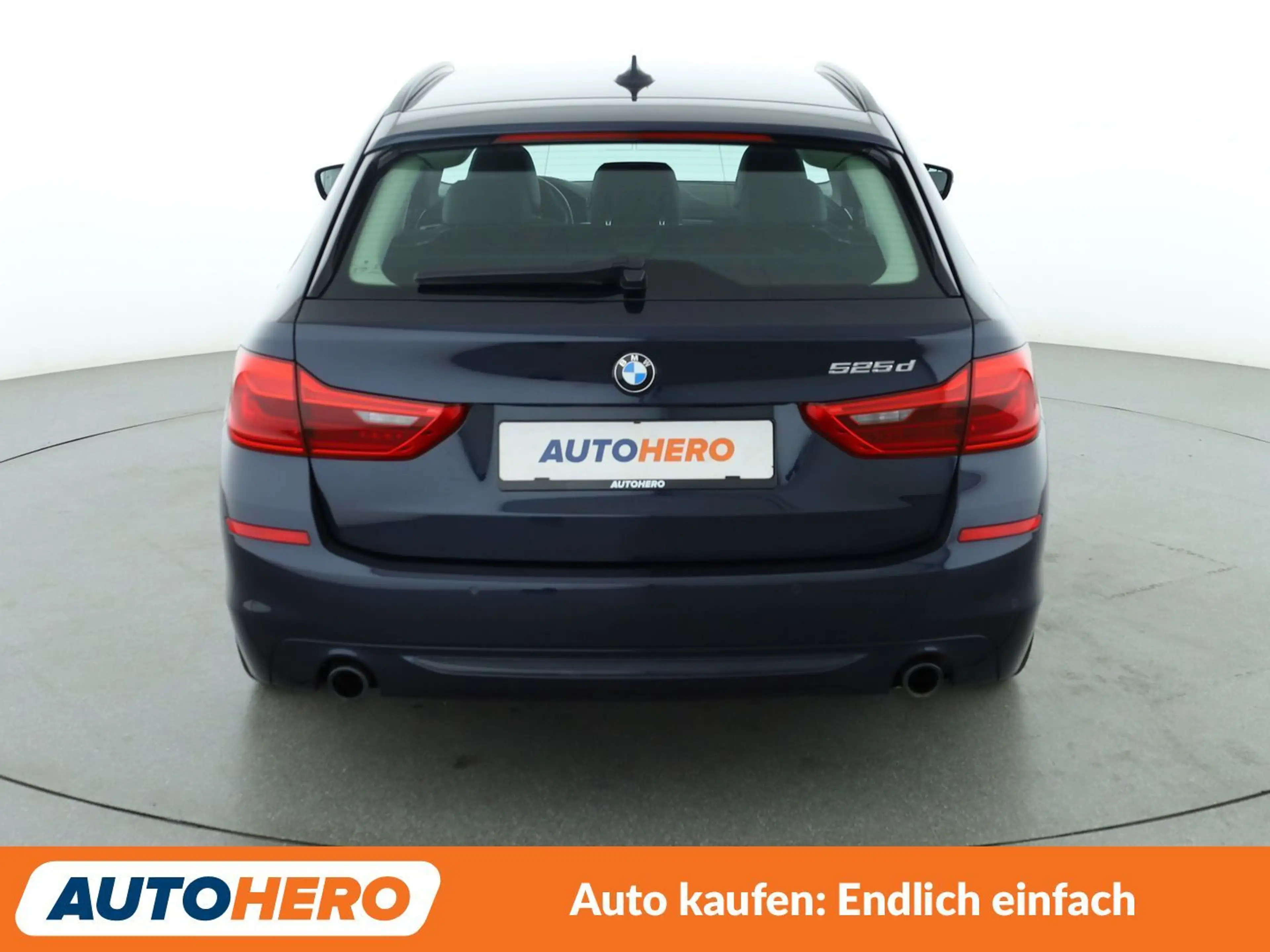 BMW 525 525d Sport Line Aut.*NAVI*LED*PDC*SHZ*ACC* — photo 5