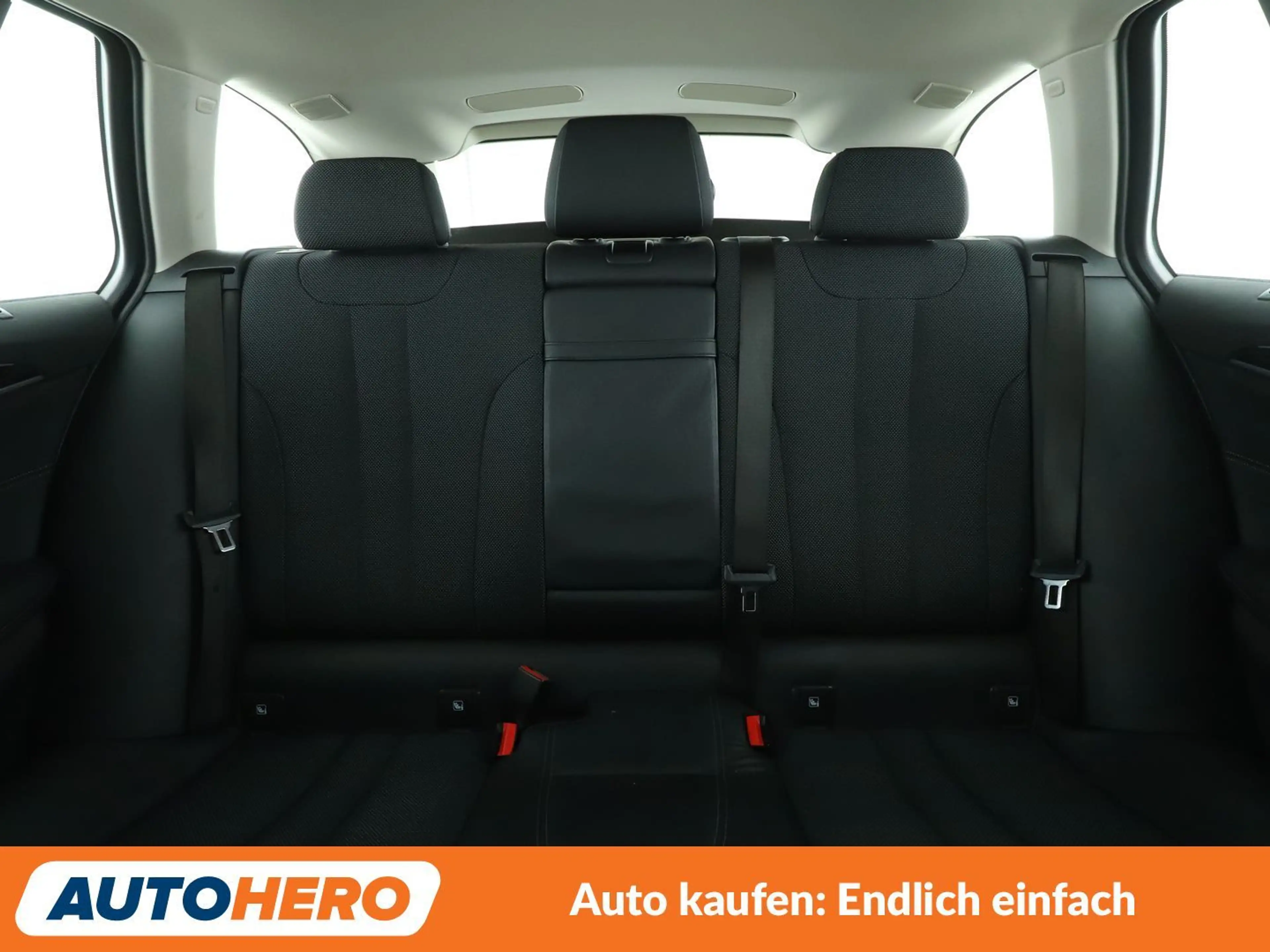 BMW 525 525d Sport Line Aut.*NAVI*LED*PDC*SHZ*ACC* — photo 14