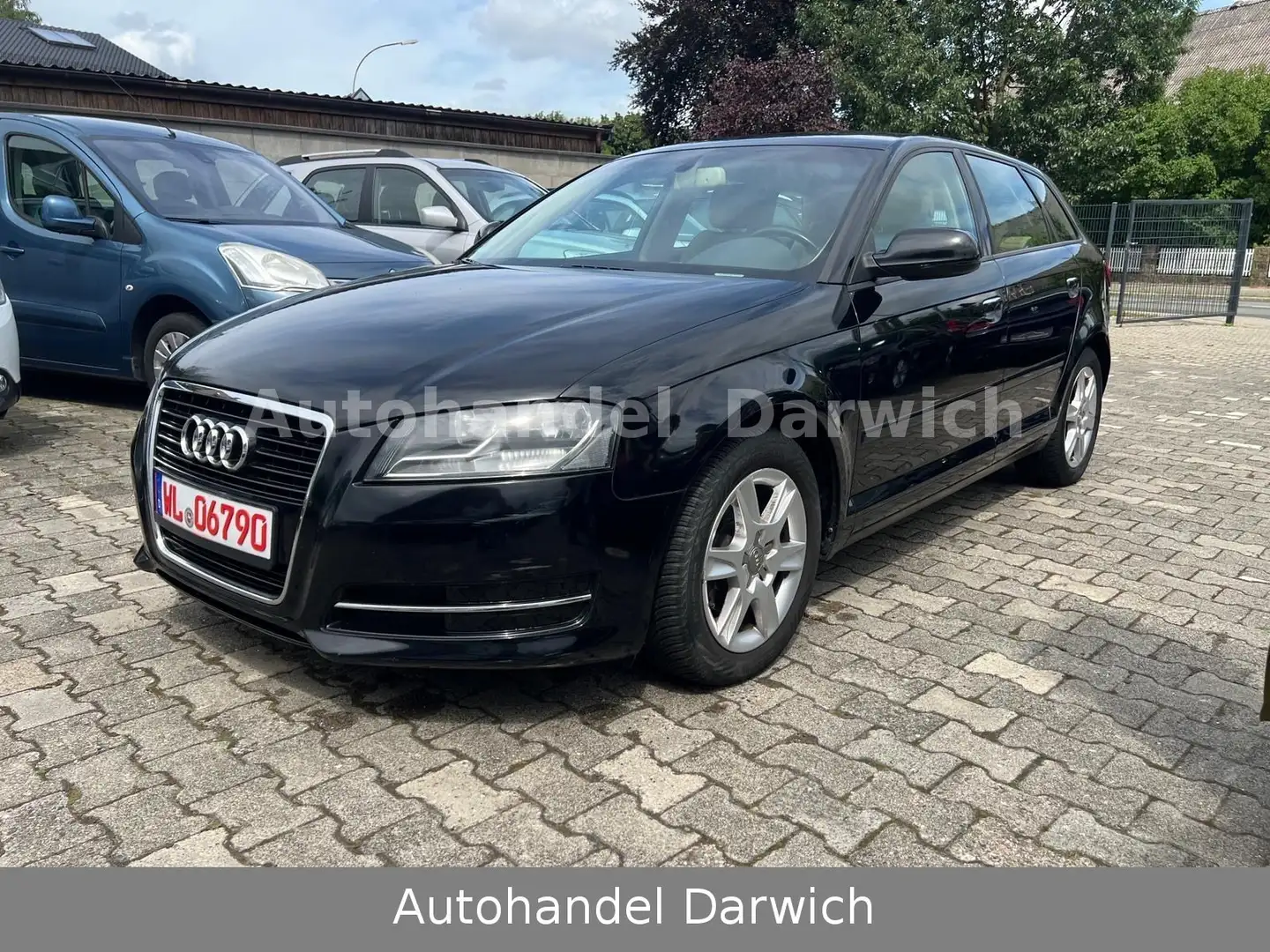 Audi A3 Sportback 1.2 TFSI Attraction S.Tronic Navi Negro - 1