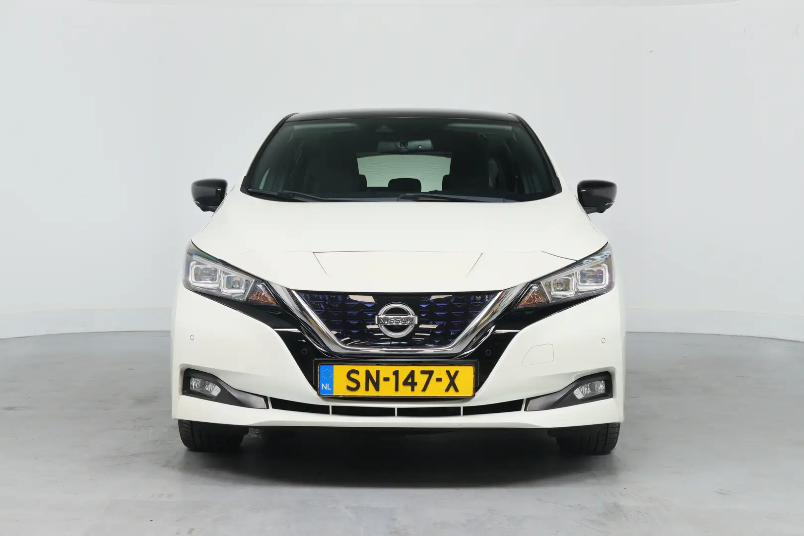 Nissan Leaf Tekna 40 kWh | Dealer Onderhouden! | Navi | Clima Blanc - 2