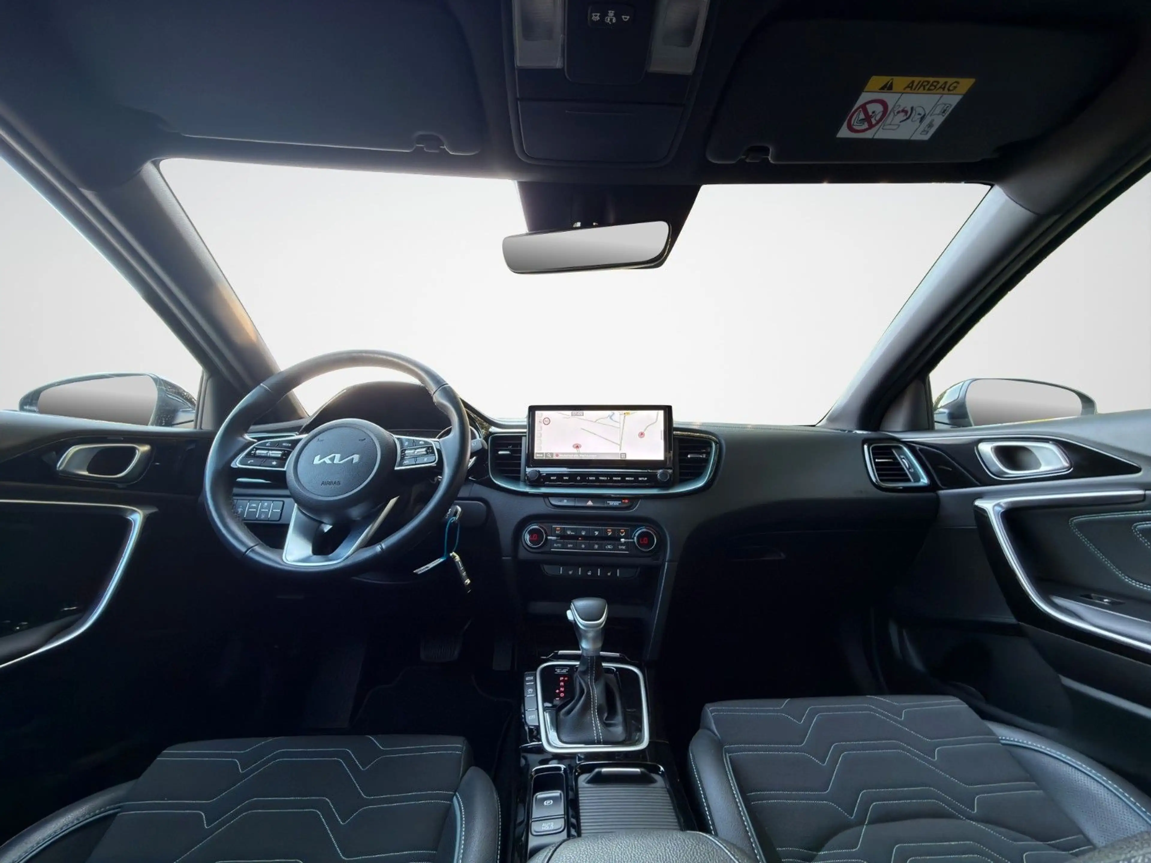 Kia Ceed / cee'd 1.0 T-GDI 48V DCT Nightline Edition — photo 13