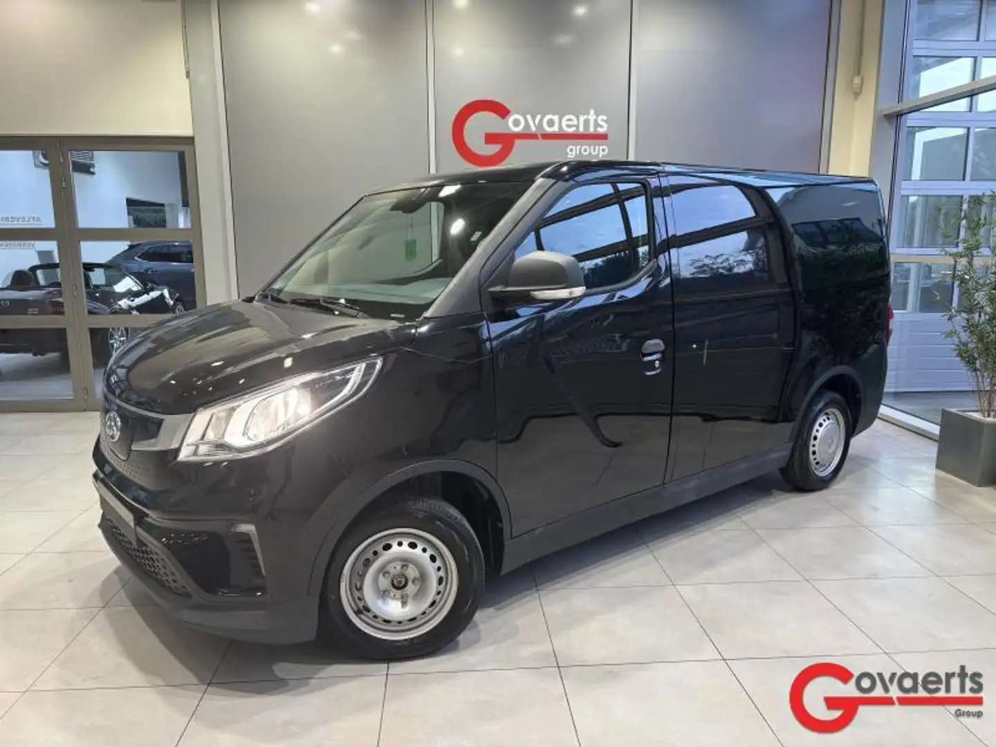 Maxus eDeliver 3 PV 50 AT FWD Noir - 1
