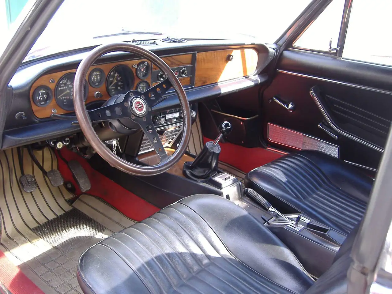 Fiat 124 Spider, foto 6