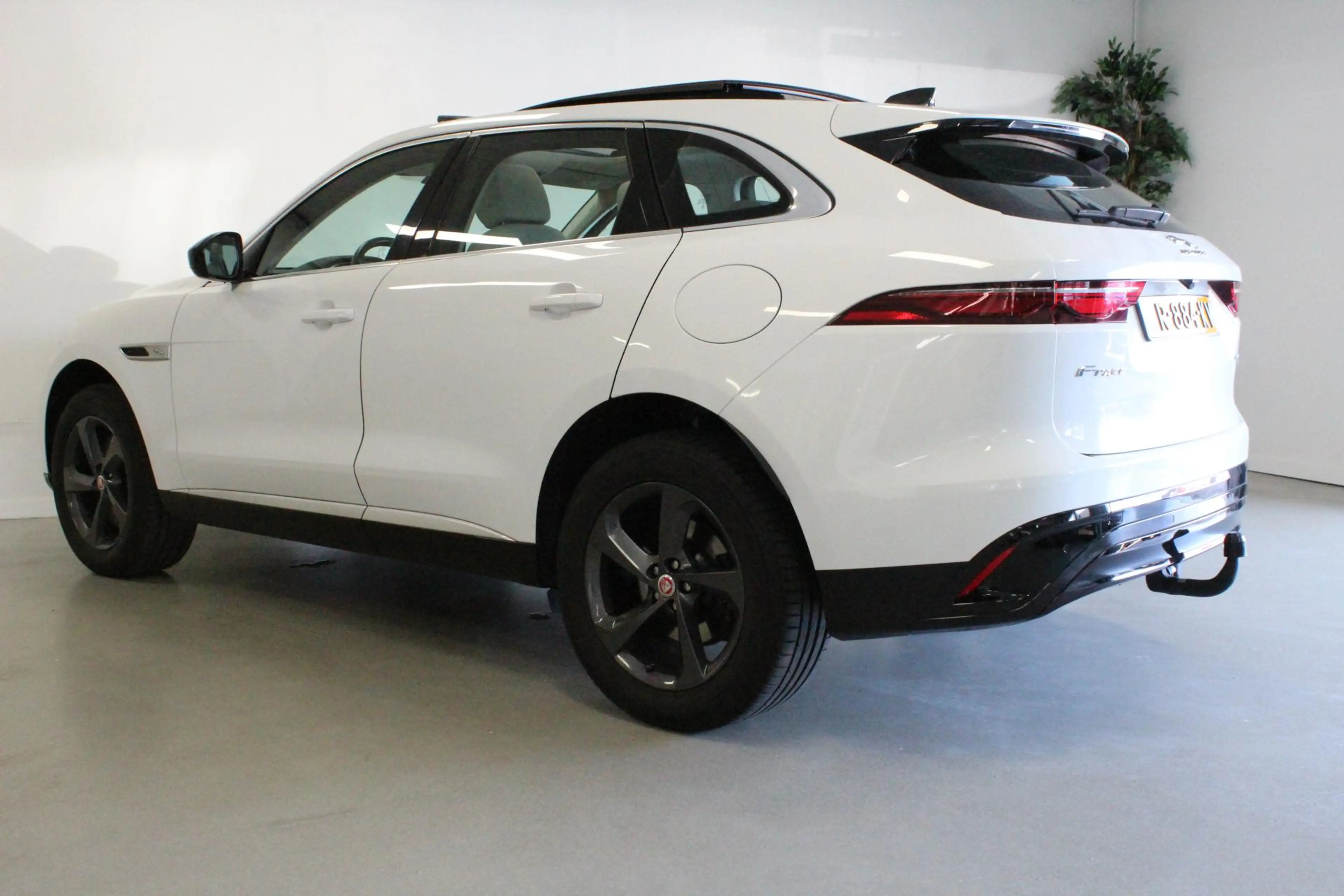 Jaguar F-Pace 2.0 P400e PHEV R-Dynamic S | TOP-STAAT! | PANO | C — photo 7