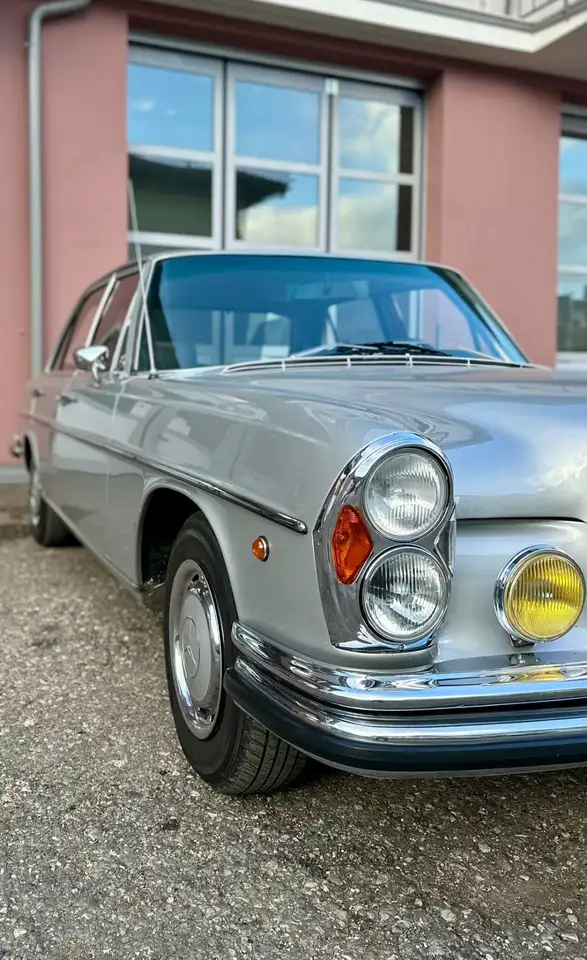 Mercedes-Benz S 280, foto 2