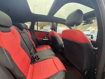 Mercedes-Benz GLA 200 GLA 200 d 4Matic 8G-DCT AMG Line