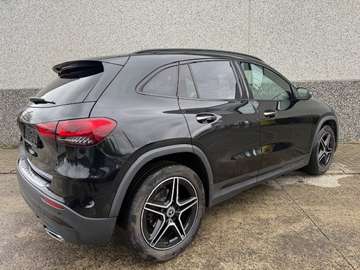 Mercedes-Benz GLA 200 GLA 200 d 4Matic 8G-DCT AMG Line