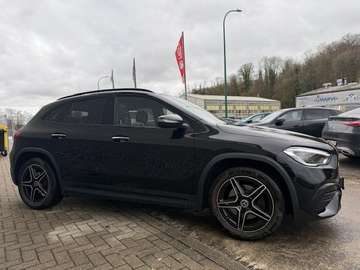 Mercedes-Benz GLA 200 GLA 200 d 4Matic 8G-DCT AMG Line