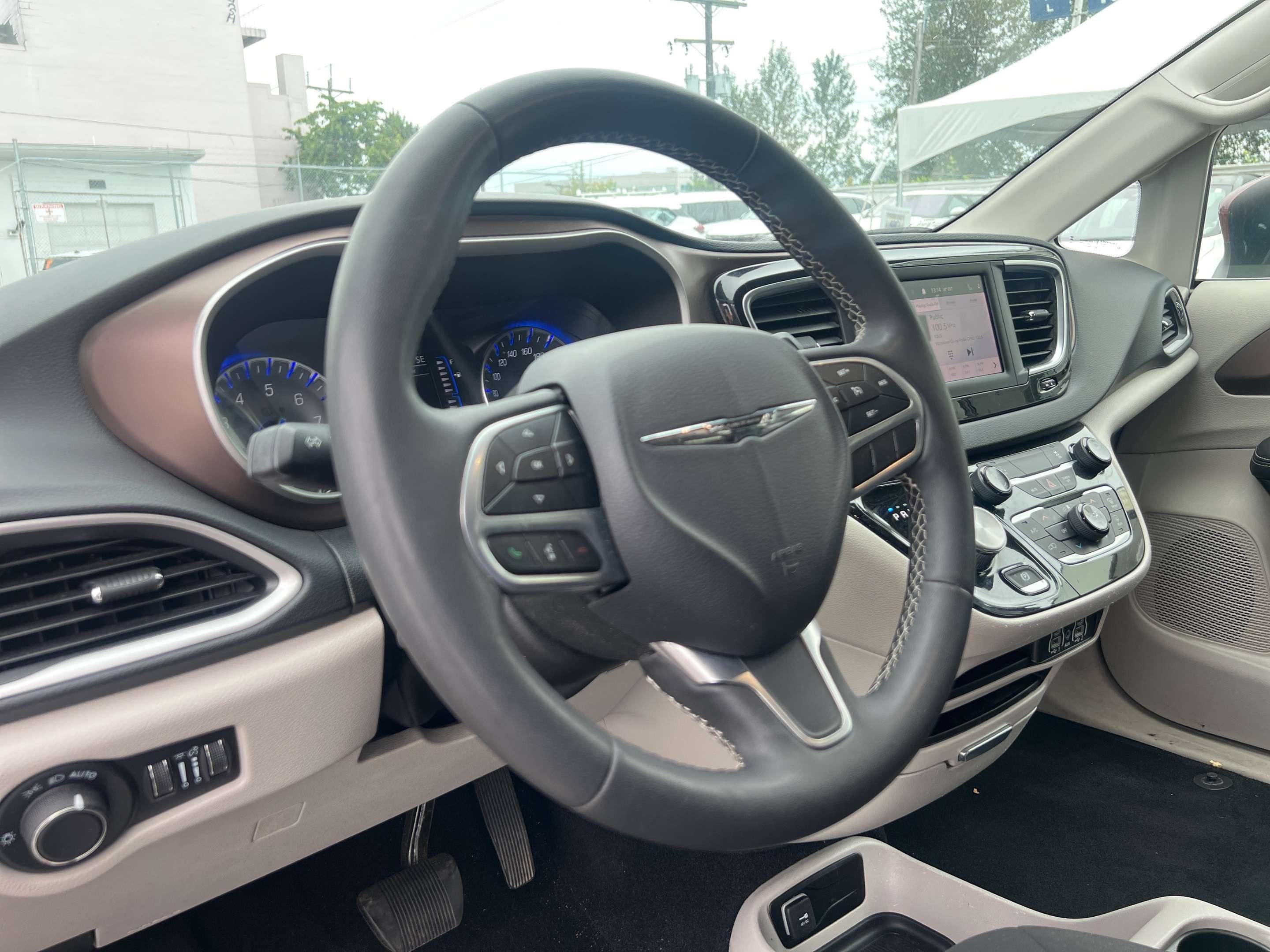 2023 Chrysler Grand Caravan