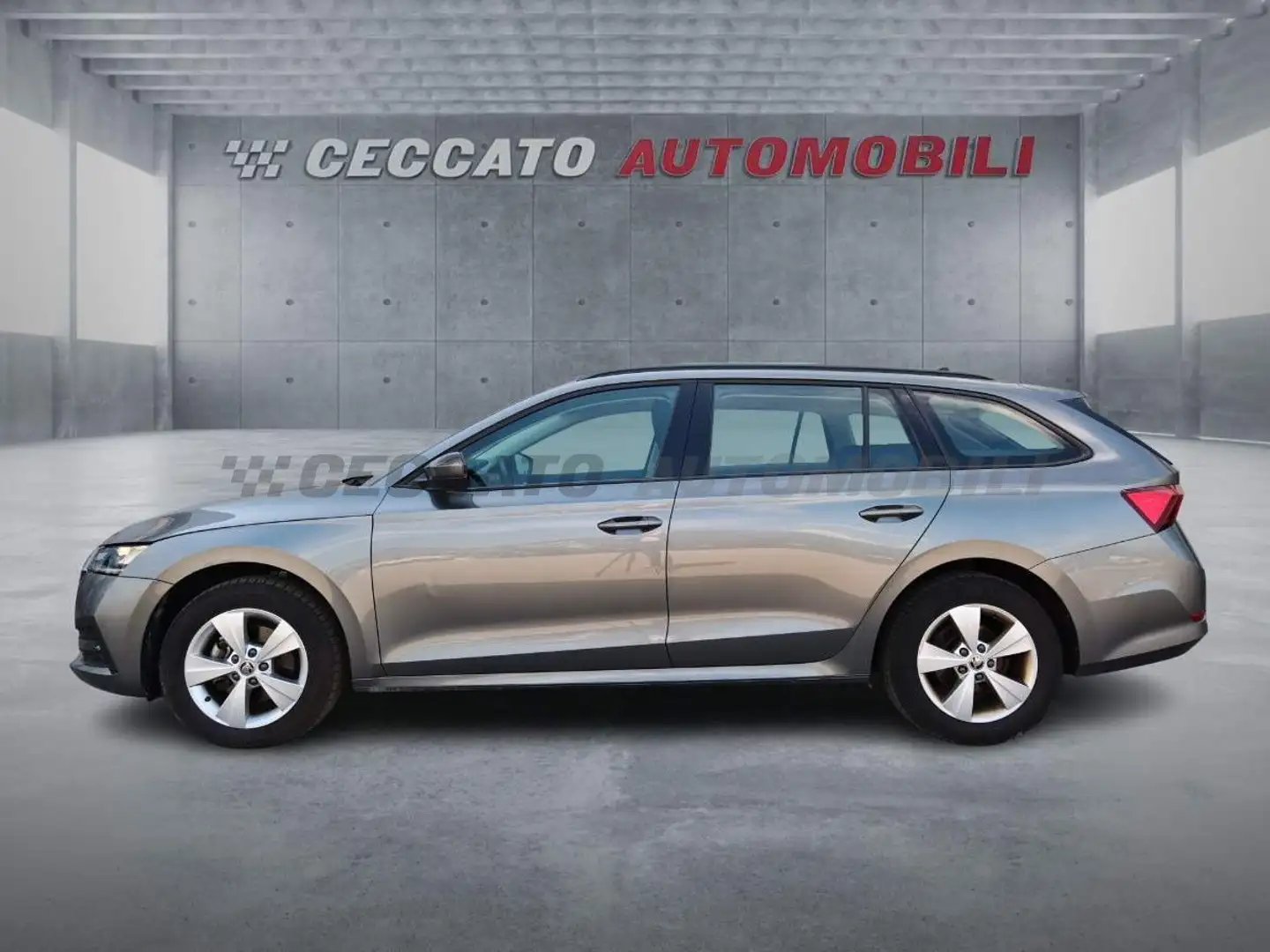 Skoda Octavia Octavia Wagon 2.0 tdi evo Executive 115cv Argento - 2