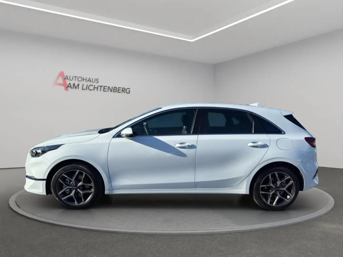 Kia Ceed / cee'd Spirit 1.5 T-GDI NAVI+KAMERA+LED+ACC+KEYLESS+PDC Bianco - 2